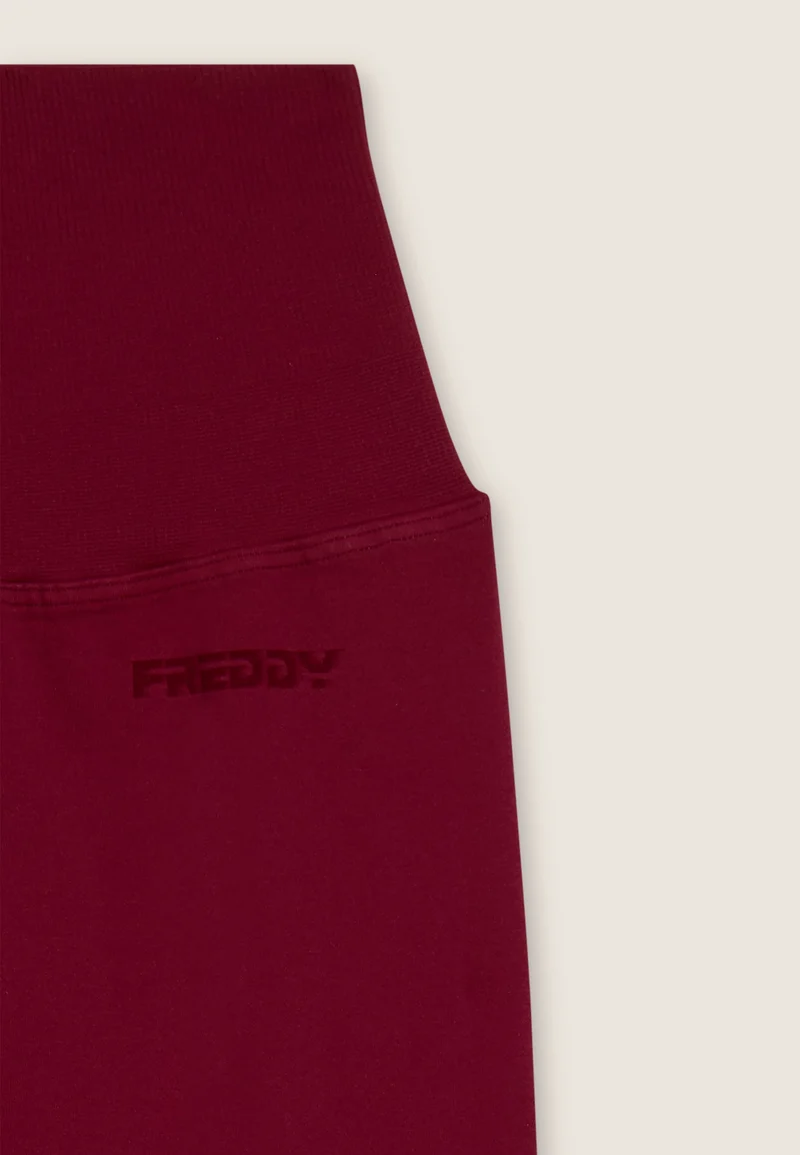 Seamless Push-Up High Waist Skinny 7/8 Leggings - Rumba Red - Made in Italy