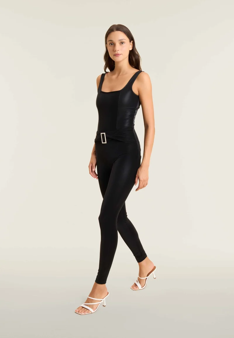 WR.UP Push-Up High Waist Skinny Vegan Leather Pant With Wet Effect - Black