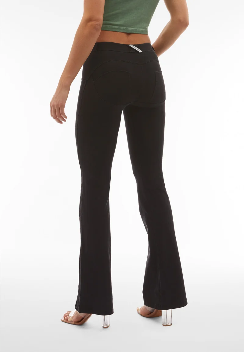 WR.UP Push-Up Regular Waist Flare Denim Jeans - Denim Black - Black Seam