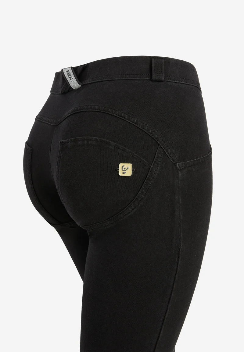 WR.UP Push-Up Regular Waist Flare Denim Jeans - Denim Black - Black Seam