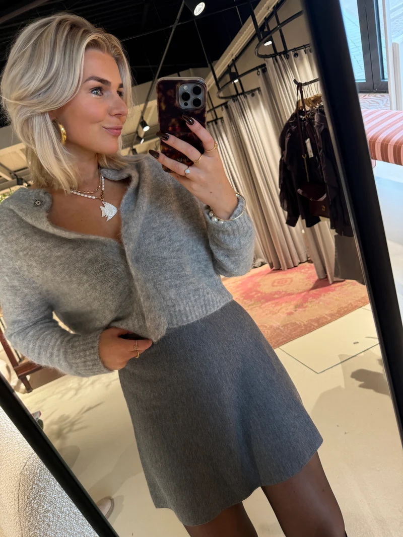 64.184S Cardigan