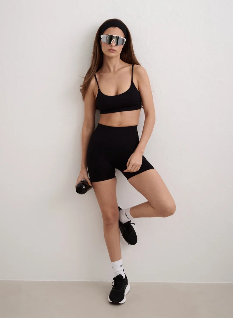 Black Shape Seamless Hotpants