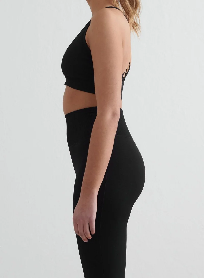 Black Shape Seamless Cross Back Bra
