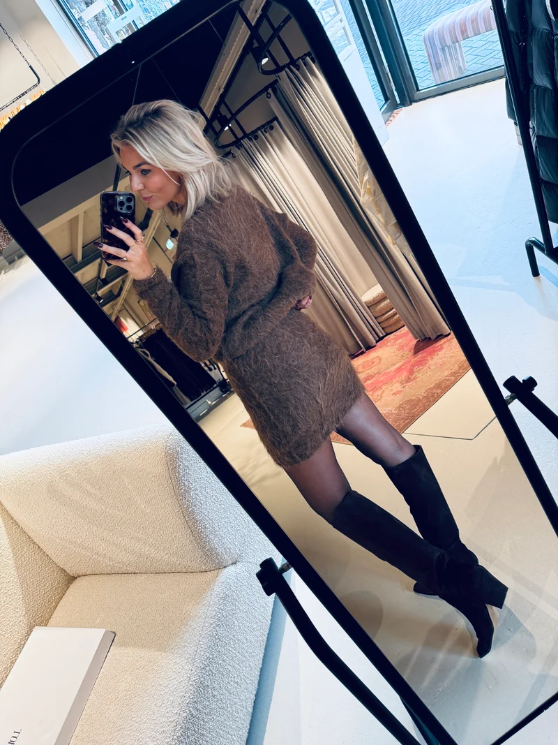 TL DAKOTA Suede Boots