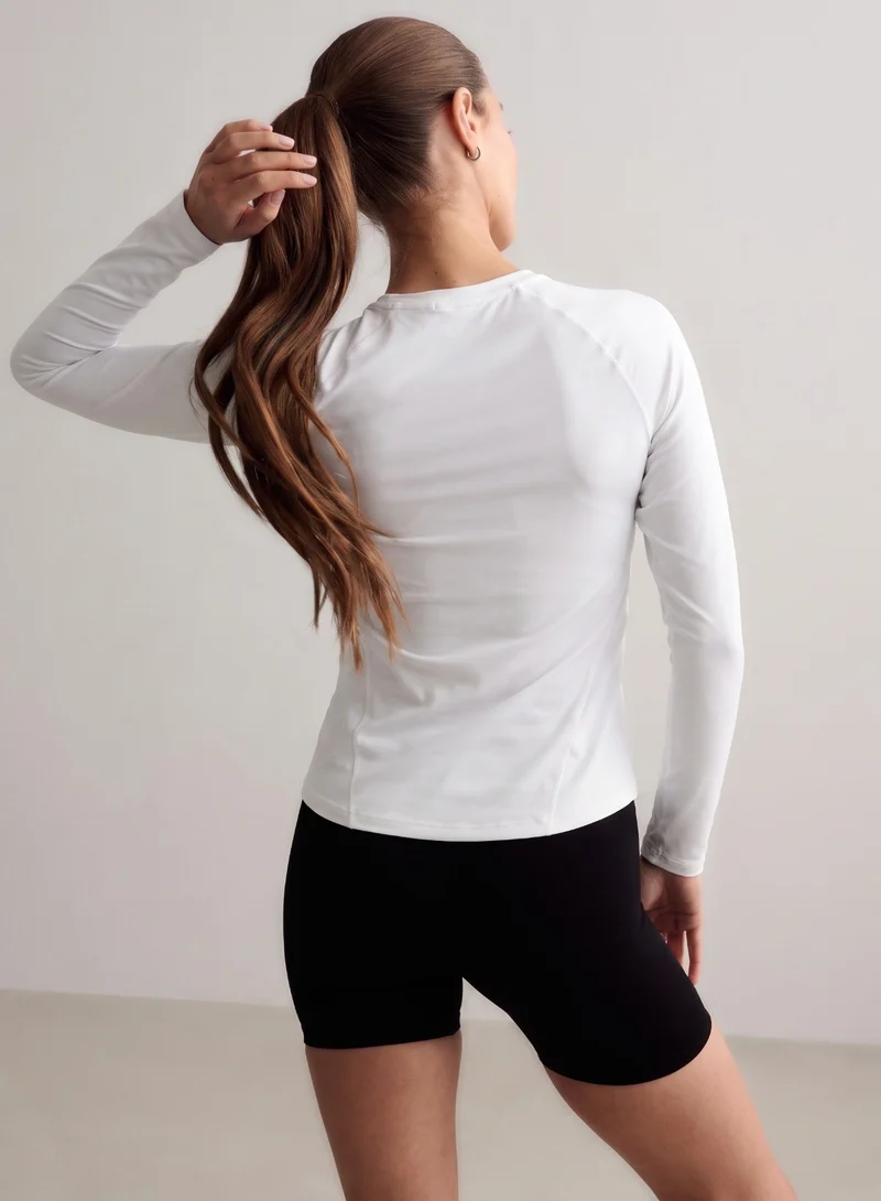 White Soft Basic Long Sleeve