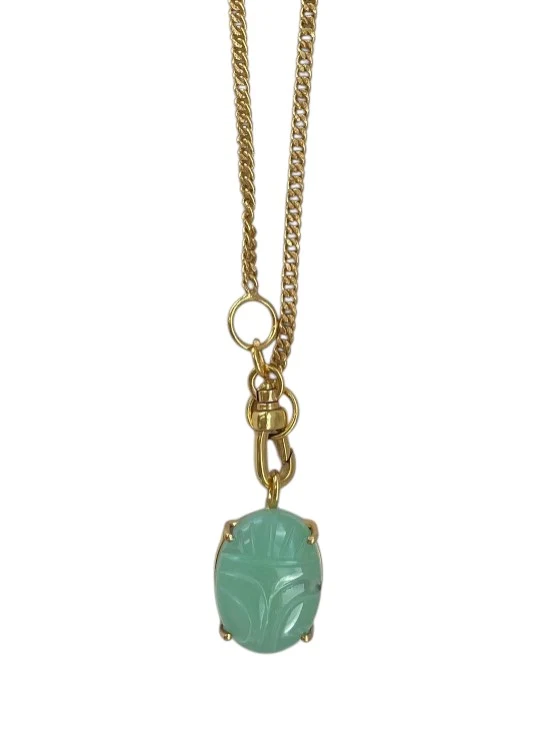 Lange fijne schakelketting met groene edelsteen bedel