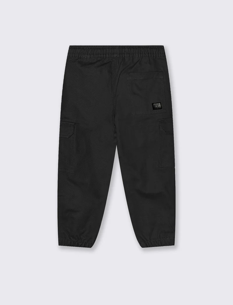 Pantaloni cargo in twill per il tempo libero - Nero