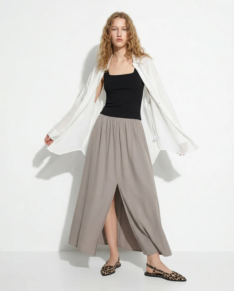 Gonna lunga con spacco elegante e versatile - Beige champagne