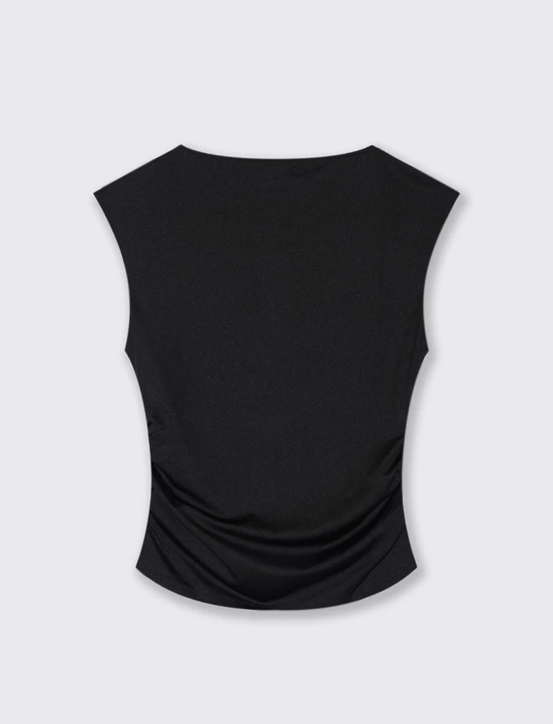 T-SHIRT CON SCOLLO A BARCA - Nero