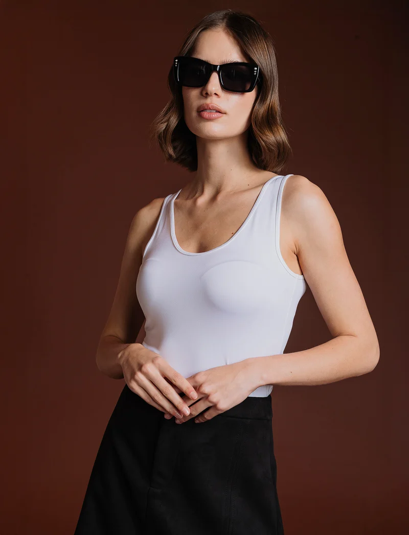 BODY SCOLLO A V - Bianco latte