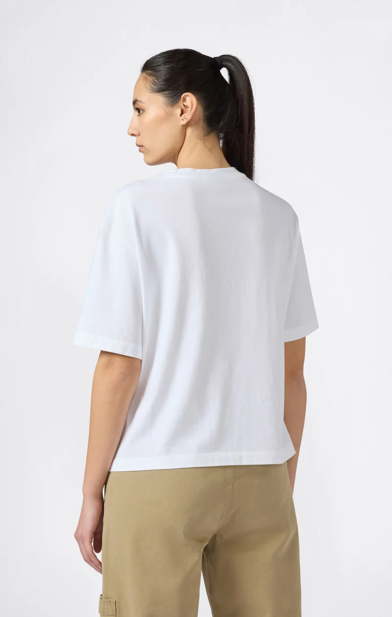 Women’s Loose Fit Graphic T-Shirt