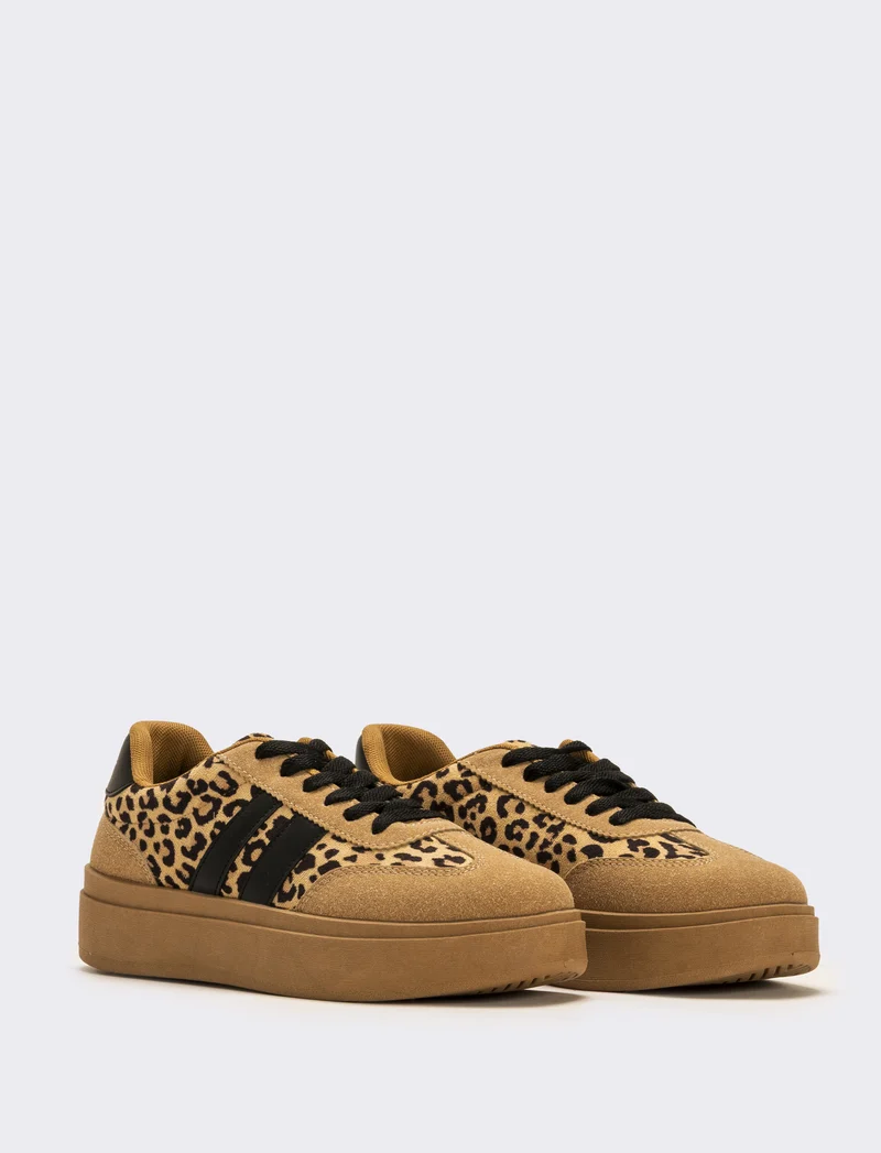 Sneakers leopardata da donna - Cammello