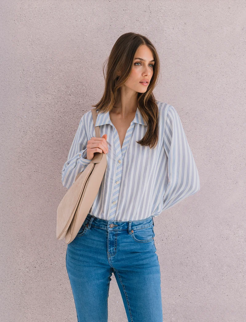 T-SHIRT IN PIZZO - Celeste