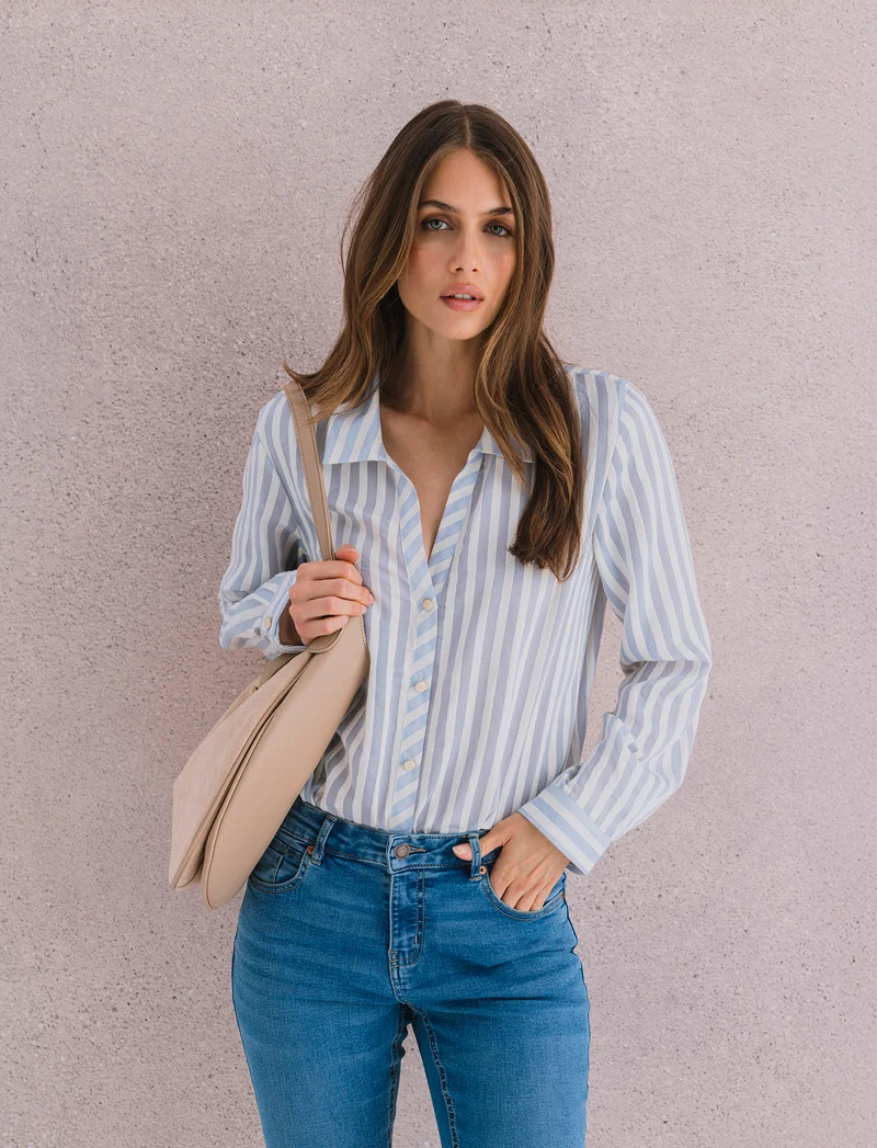 T-SHIRT IN PIZZO - Celeste