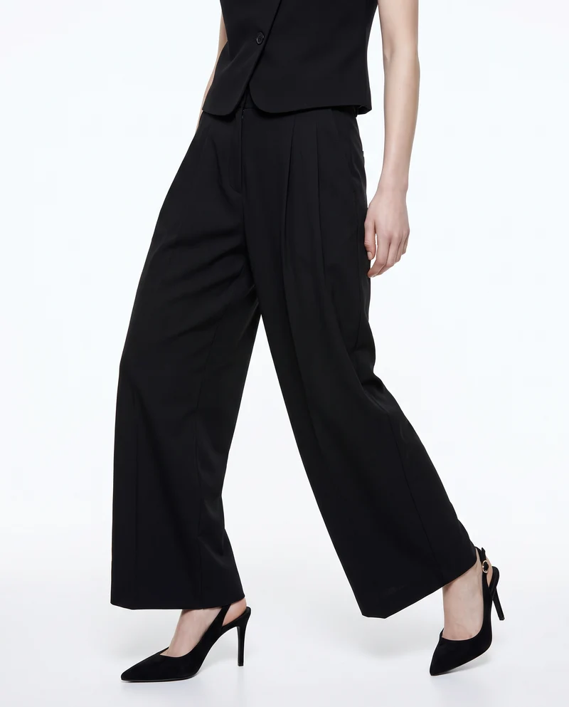 Pantaloni classici con pinches eleganti - Nero