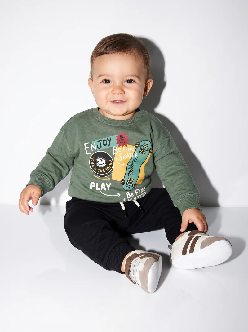 Tuta girocollo con stampa e jogger abbinati - Verde salvia