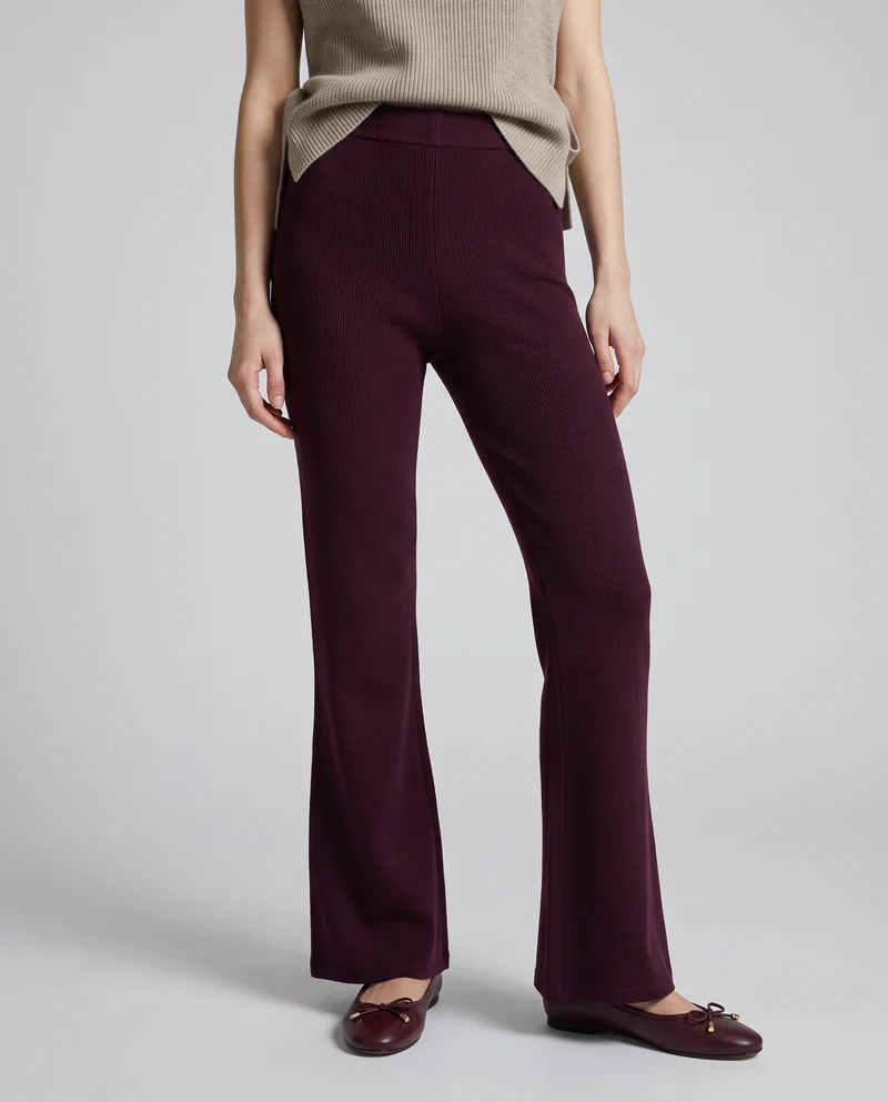 Fuseaux flare: stile e comfort unici - Bordeaux