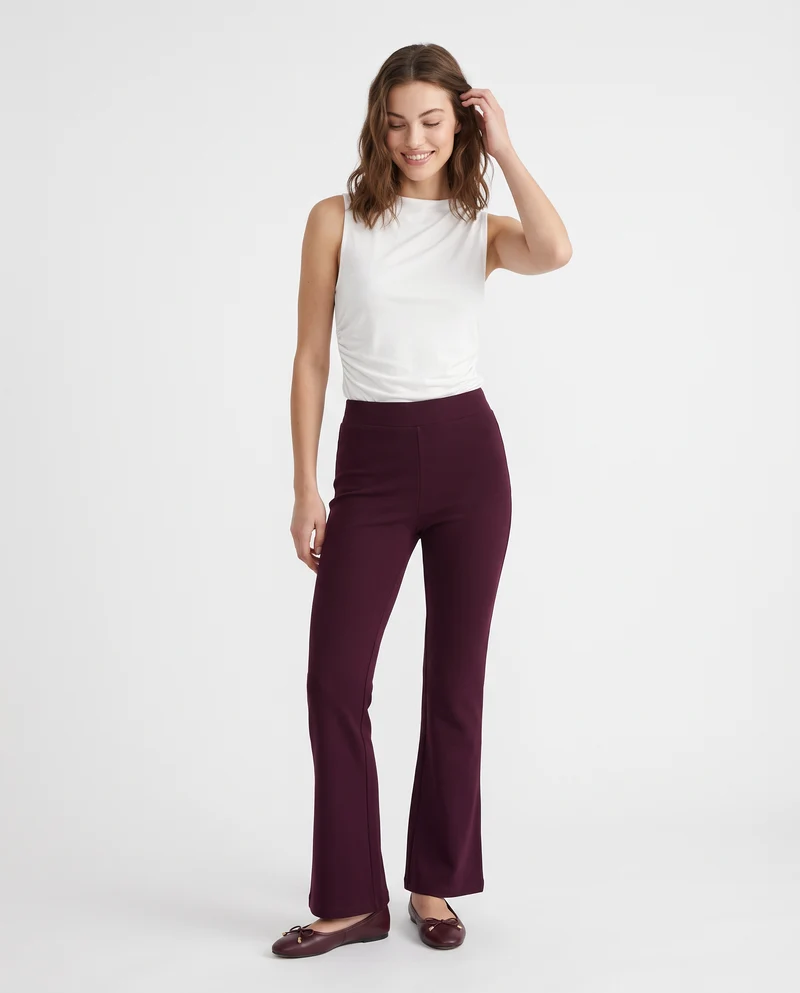 Fuseaux flare: stile e comfort unici - Bordeaux