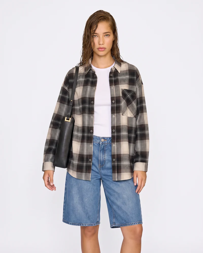 Camicia a quadri manica lunga e tasca - var 1