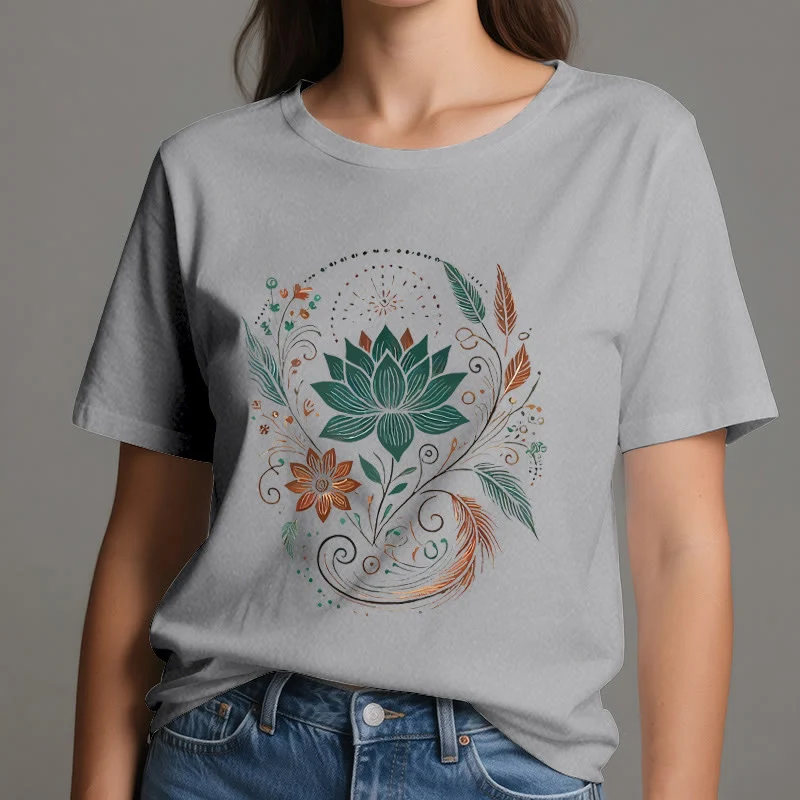 Olivenorma Yoga-T-Shirt aus Baumwolle mit Lotusblüten und Blättern
