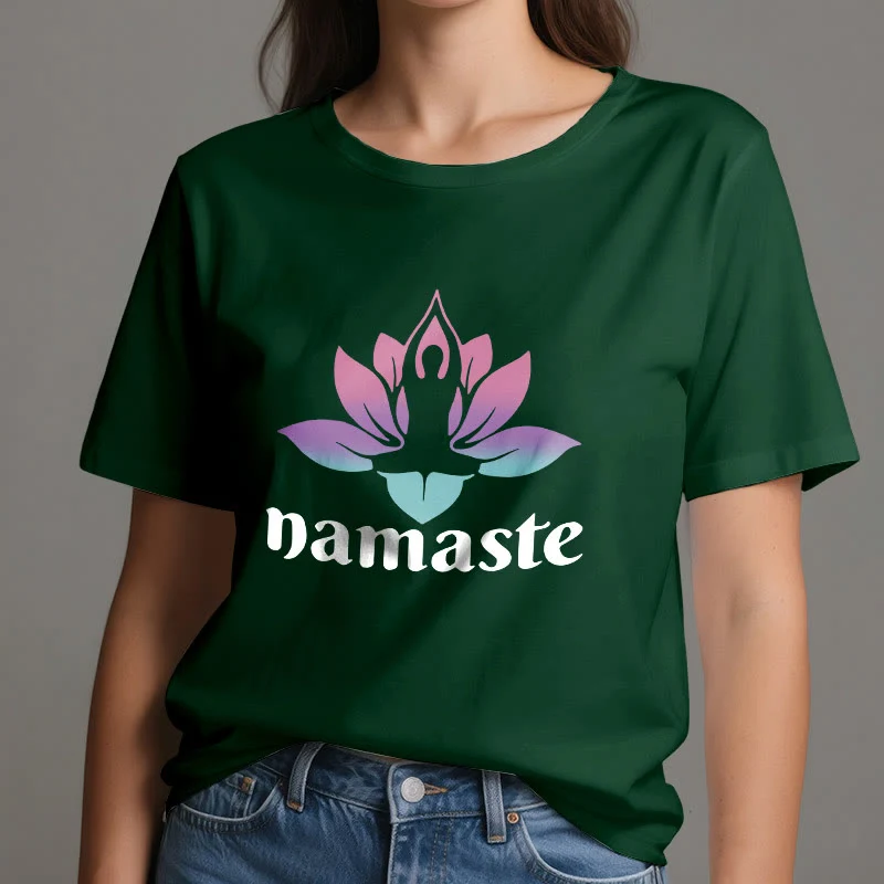 Olivenorma – T-Shirt aus Baumwolle mit „Namaste Lotus“-Print
