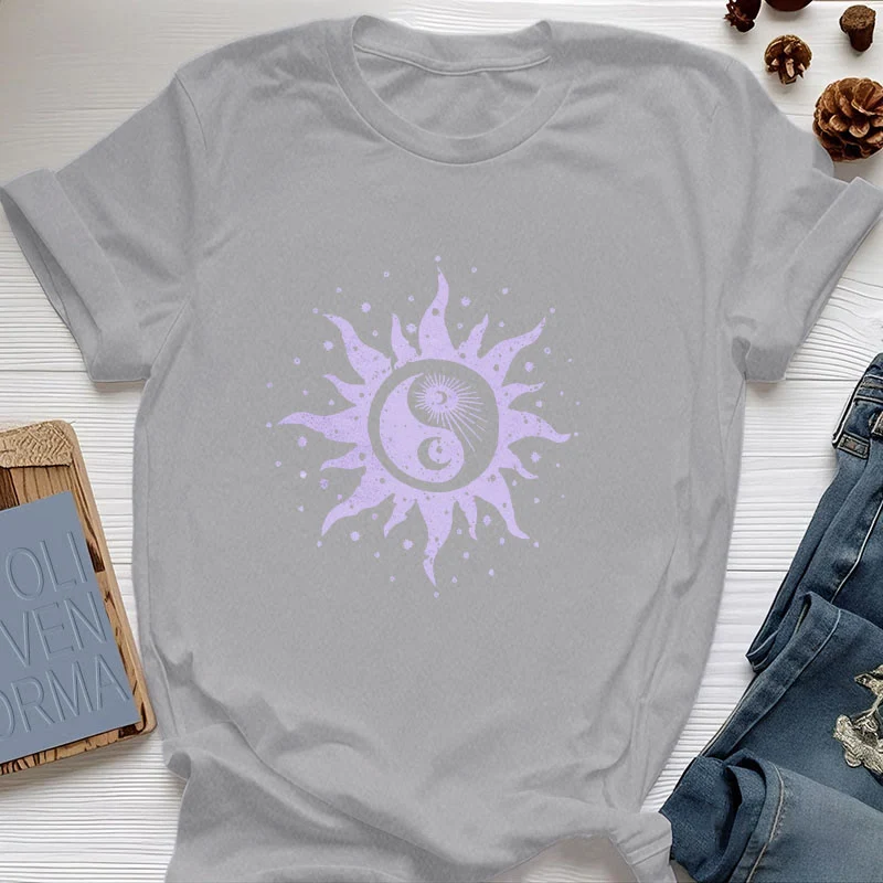 Olivenorma Yin Yang Mond Sonne Bequemes Baumwoll-T-Shirt