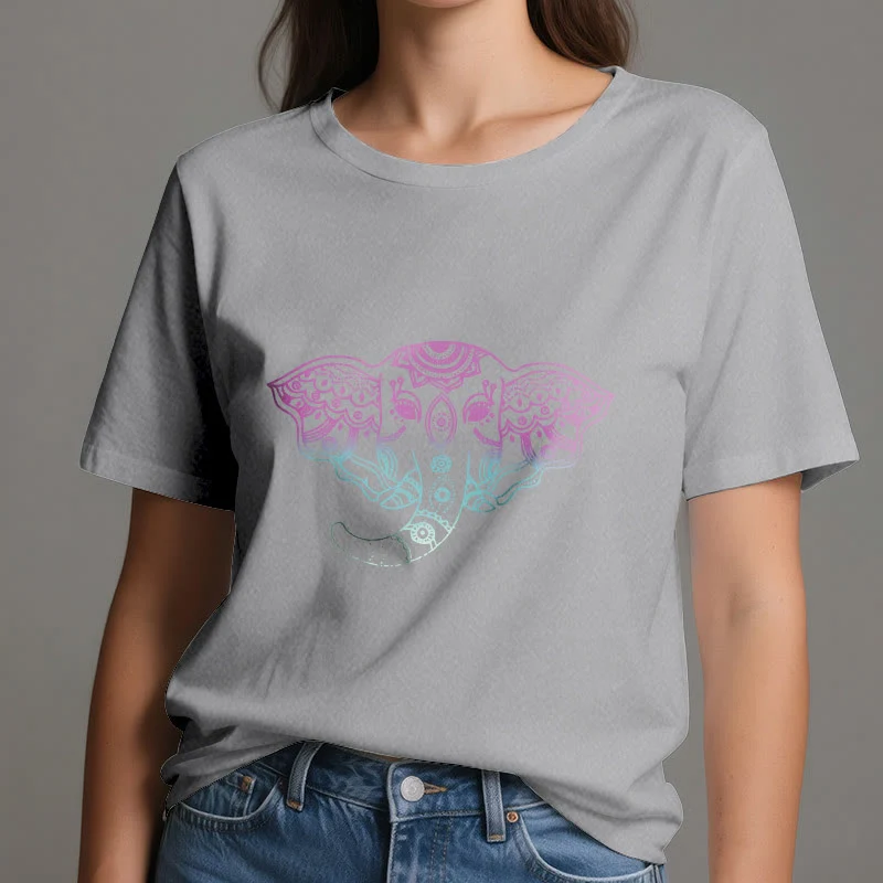 Olivenorma – Baumwoll-T-Shirt mit mystischem Elefanten-Mandala