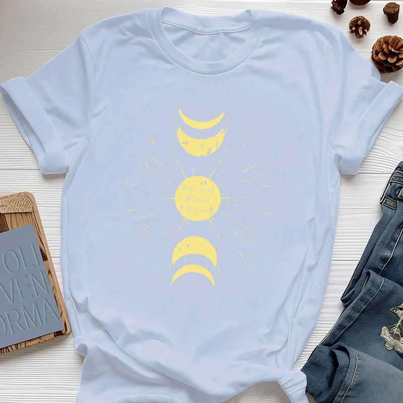 Olivenorma Mondphasen Yoga Baumwoll-T-Shirt