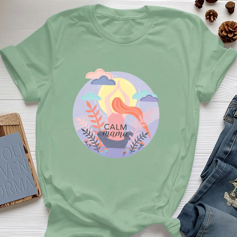 Olivenorma Yoga-T-Shirt mit „Calm Mama“-Print