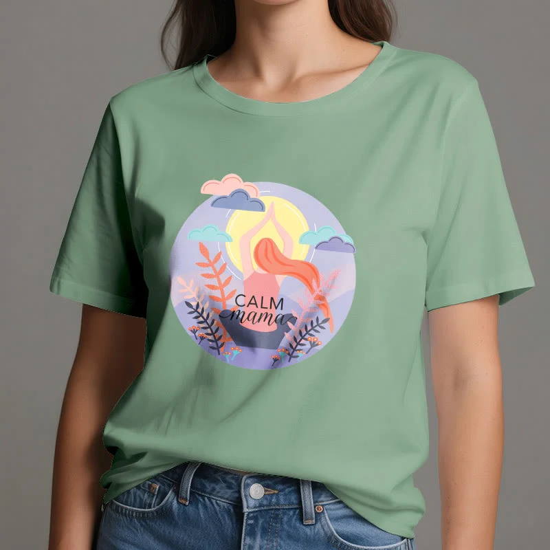 Olivenorma Yoga-T-Shirt mit „Calm Mama“-Print