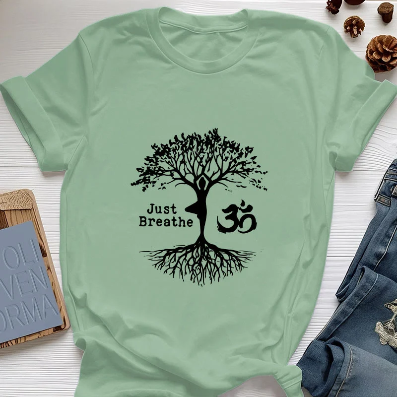 Olivenorma "JUST BREATHE" Yoga Baum OM Symbol Spirituelles T-Shirt
