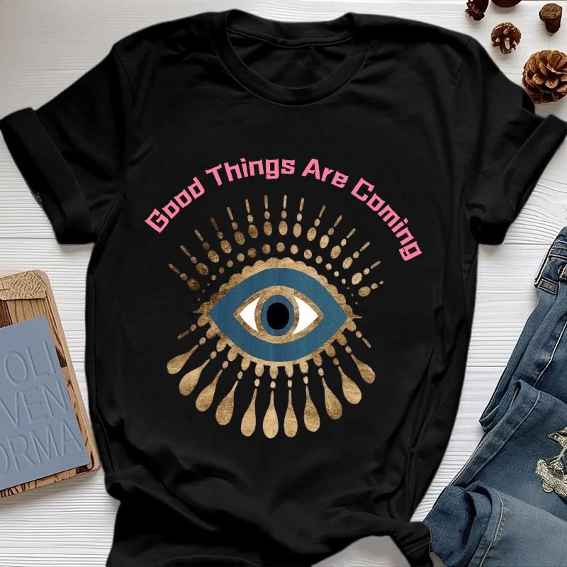 Olivenorma T-Shirt mit Aufschrift „Good Things Are Coming“