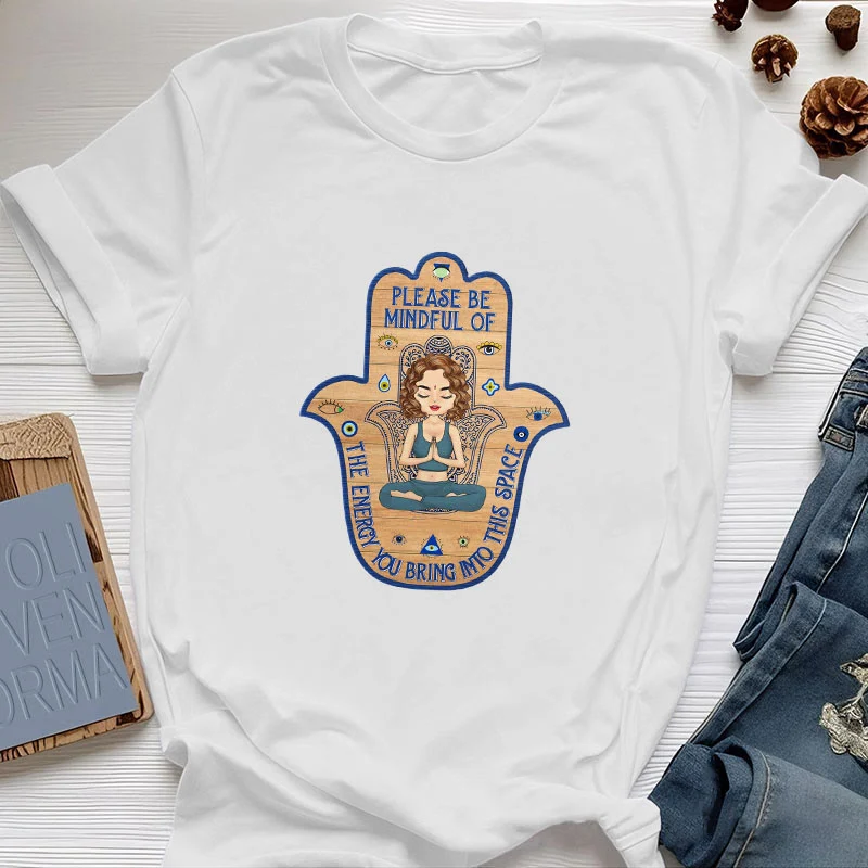 Olivenorma T-Shirt mit Hamsa-Hand, Meditation, Schutz, spirituell