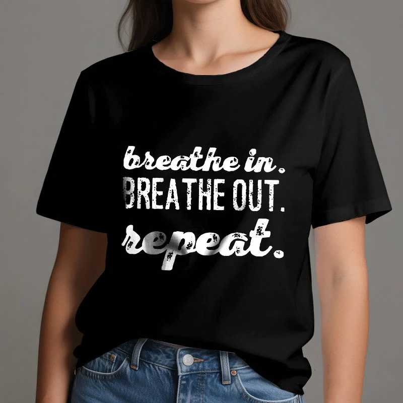 Olivenorma -Shirt "Breathe In, Breathe Out" Meditation Spirituelles T-Shirt