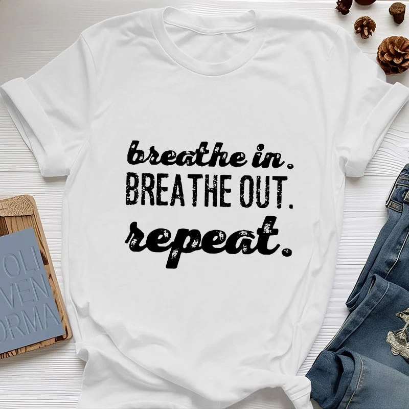 Olivenorma -Shirt "Breathe In, Breathe Out" Meditation Spirituelles T-Shirt