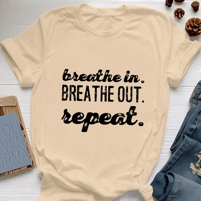 Olivenorma -Shirt "Breathe In, Breathe Out" Meditation Spirituelles T-Shirt