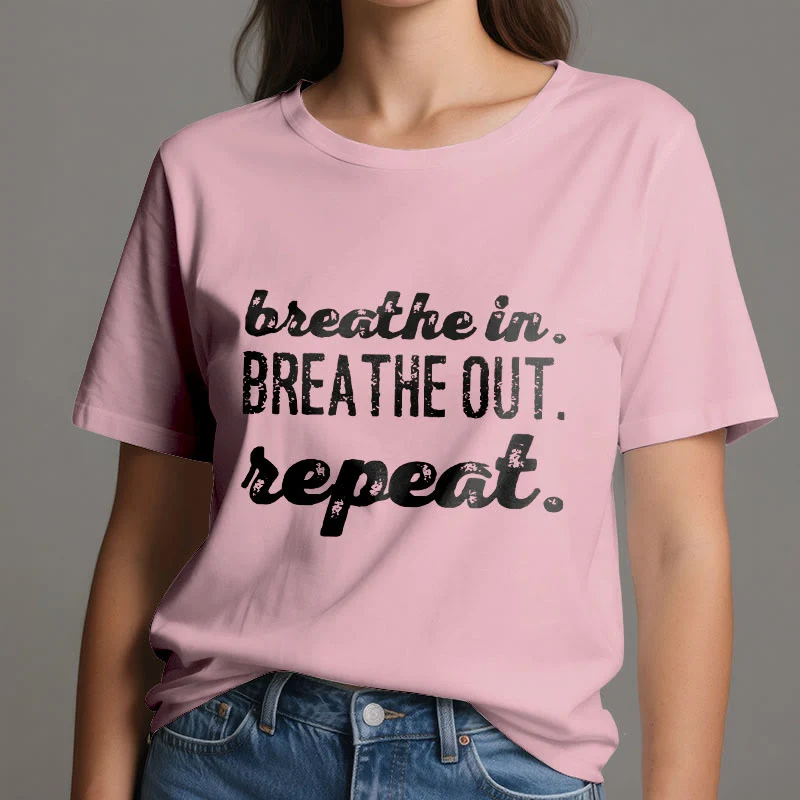 Olivenorma -Shirt "Breathe In, Breathe Out" Meditation Spirituelles T-Shirt