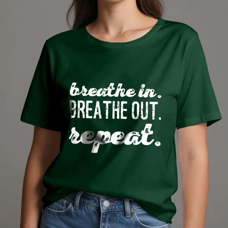Olivenorma -Shirt "Breathe In, Breathe Out" Meditation Spirituelles T-Shirt