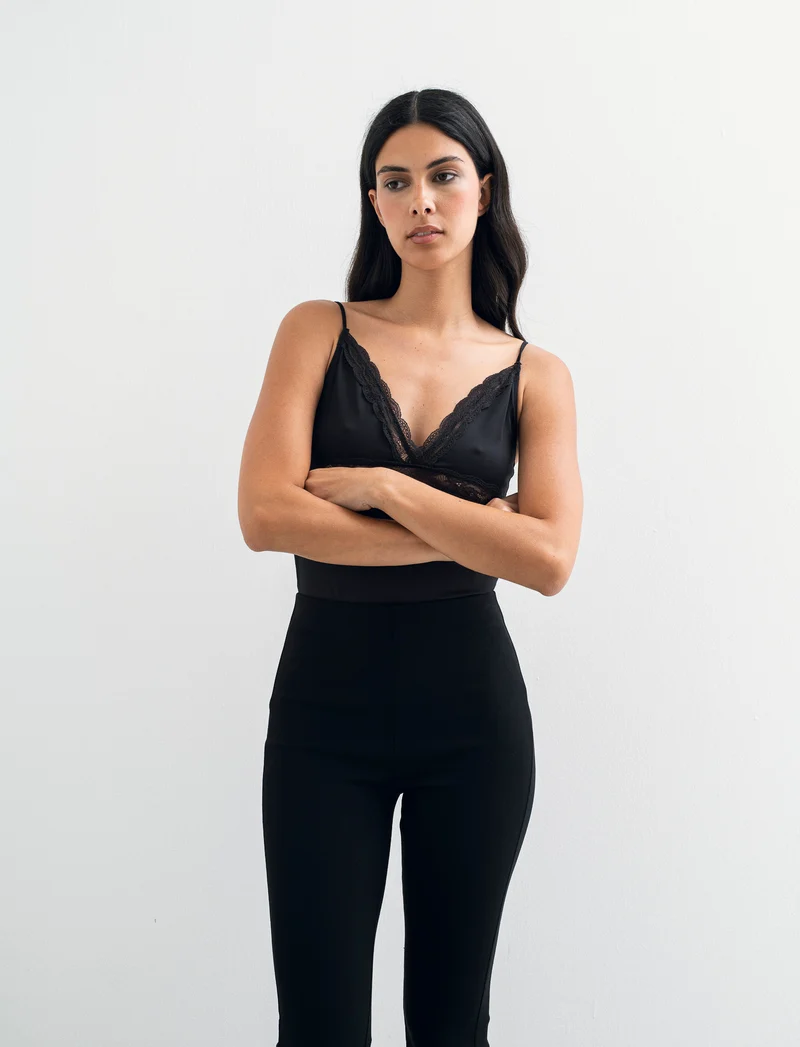 BODY CON INSIERTI IN PIZZO - Nero