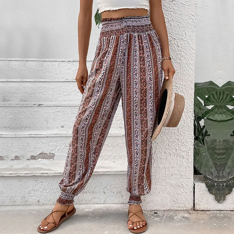 Olivenorma Boho-Haremshose aus Viskose mit Streifen