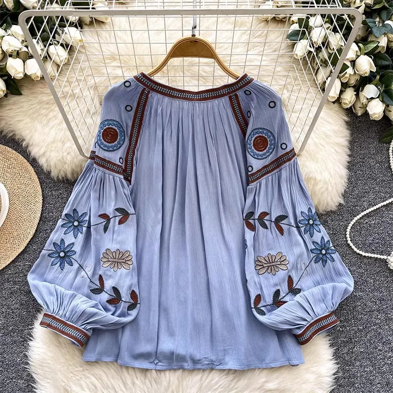 Olivenorma Vintage Damenhemd im europäischen Hofstil mit Stickerei
