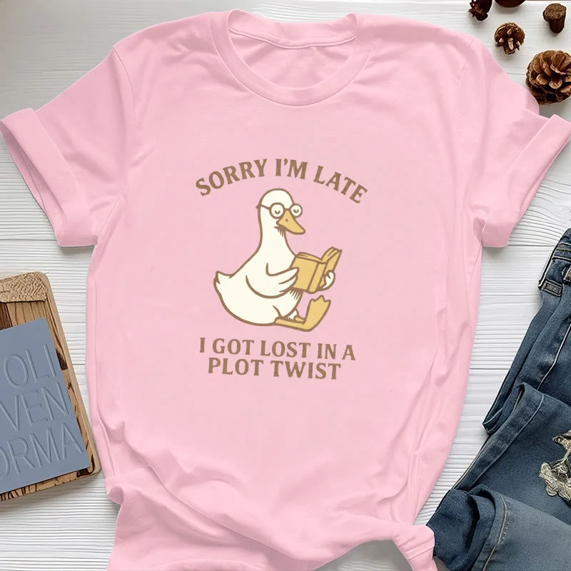Olivenorma T-Shirt mit Aufschrift „Sorry I'm Late I Was Dilly Dallying“