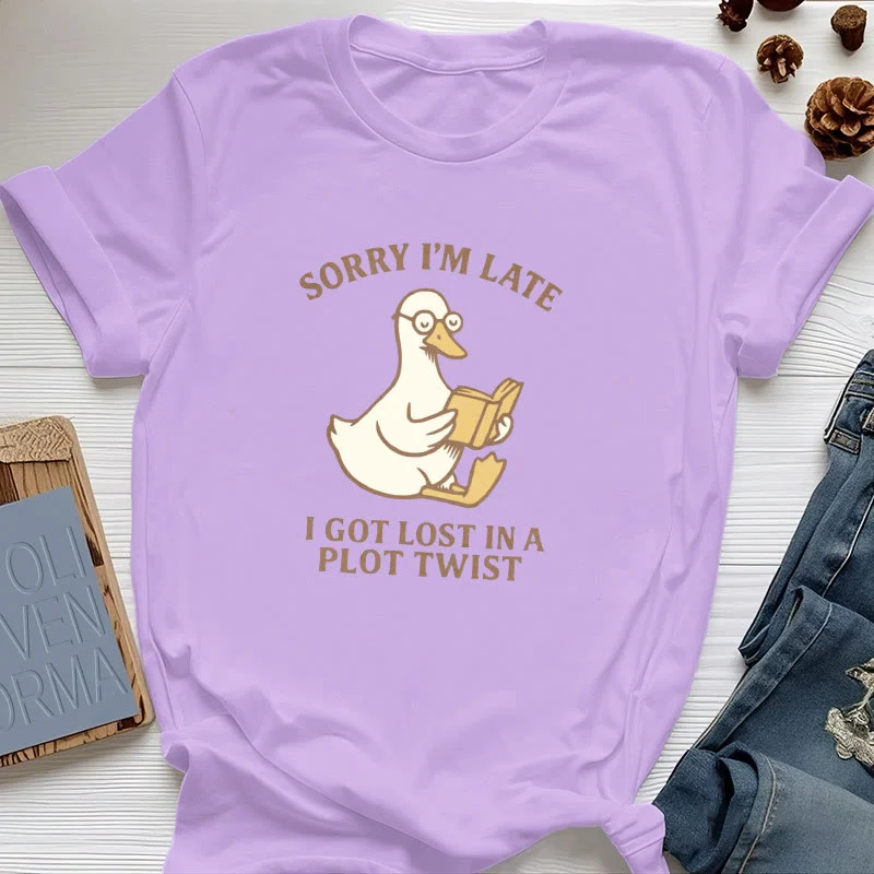 Olivenorma T-Shirt mit Aufschrift „Sorry I'm Late I Was Dilly Dallying“