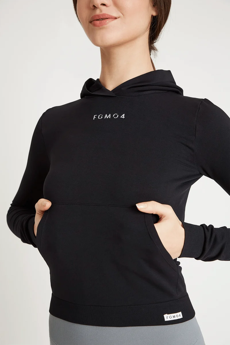 Maglia Slim Con Cappuccio Nero