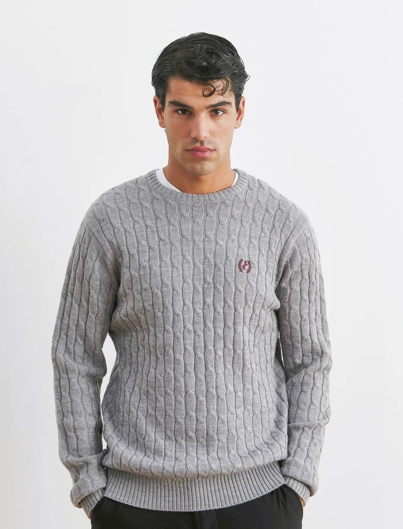 MAGLIA GIROCOLLO A TRECCE: - Grigio mel.