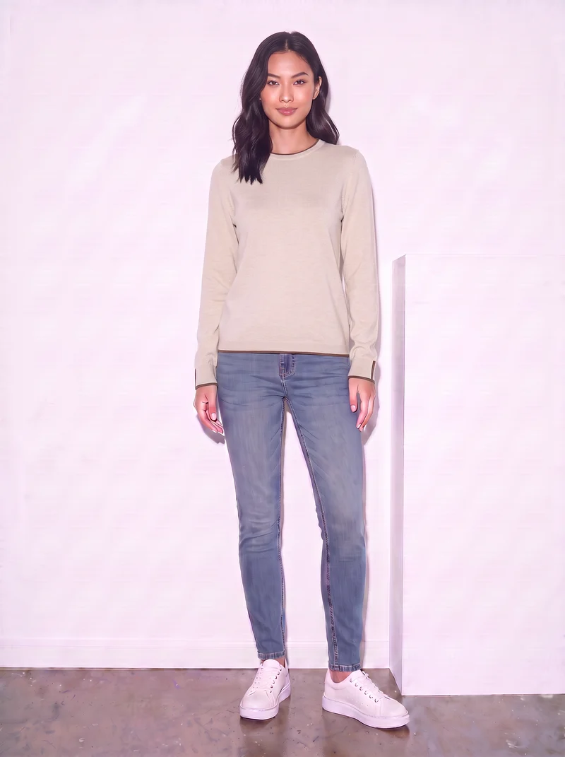 Pullover girocollo con contrasto regolare - Avorio