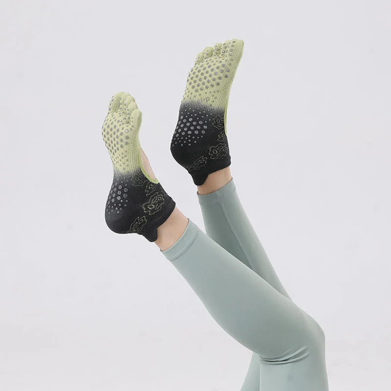 Olivenorma rutschfeste Pilates- und Barre-Tanzsocken mit atmungsaktivem, offenem Fersendesign und Farbverlauf, fünfzehenfreie Yoga-Socken