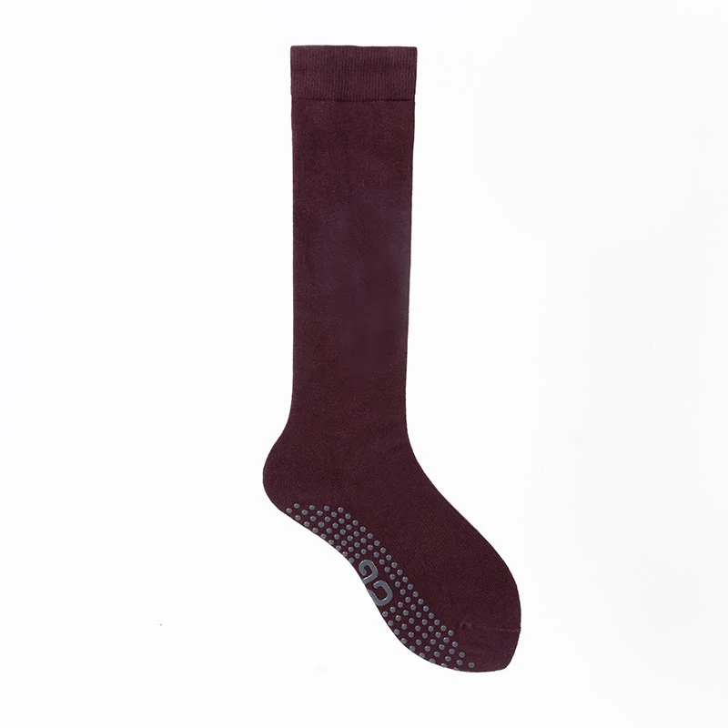 Olivenorma einfarbige, wadenlange Pilates- und Barre-Fitnesssocken mit rutschfestem Grip und atmungsaktiver Baumwolle für komfortable Unterstützung und Yoga