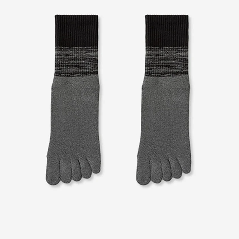 Olivenorma Atmungsaktive Zehentrennungs-Socken, rutschfeste Pilates- und Barre-Trainingssocken, Farbverlauf-Socken mit fünf Zehen, mittelhoch geschnittene Yoga-Socken
