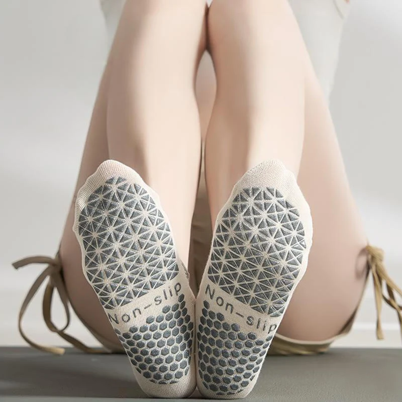 Olivenorma rutschfeste Zehentrennungs-Trainingssocken mit atmungsaktiver Baumwolle, komfortabler Zehensteg, offene Fünf-Zehen-Sportsocken für Yoga und Sport.